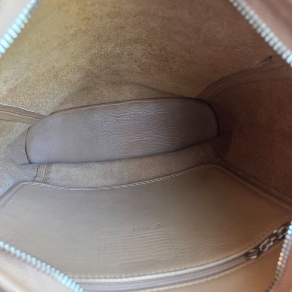 EUC Coach Vintage Legacy Slim Duffle Shoulder Bag (#9060) in Camel w/Nickel HW - Picture 14 of 16